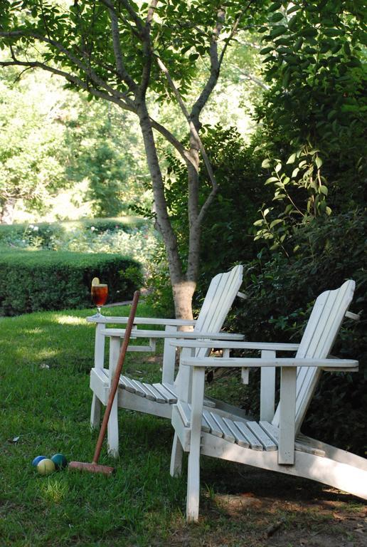Monmouth Historic Inn Натчес Екстериор снимка